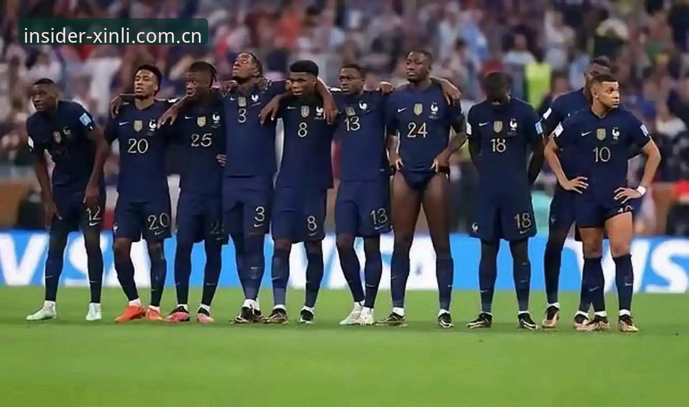 揭秘法国队阵容重组背后：德尚为何3-0仍说"不够完美"？